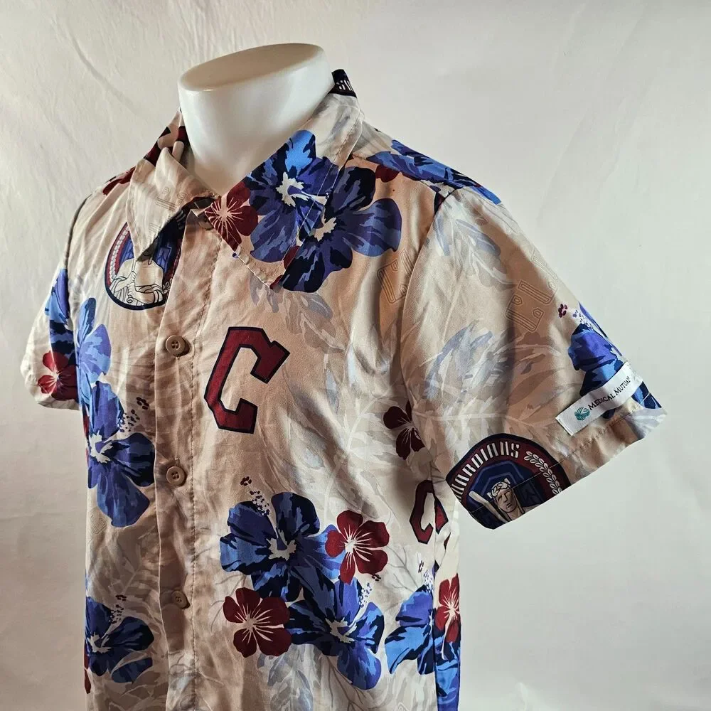 Cleveland Guardians Hawaiian Shirt Men Medium Blue Floral Button Up MLB Baseball